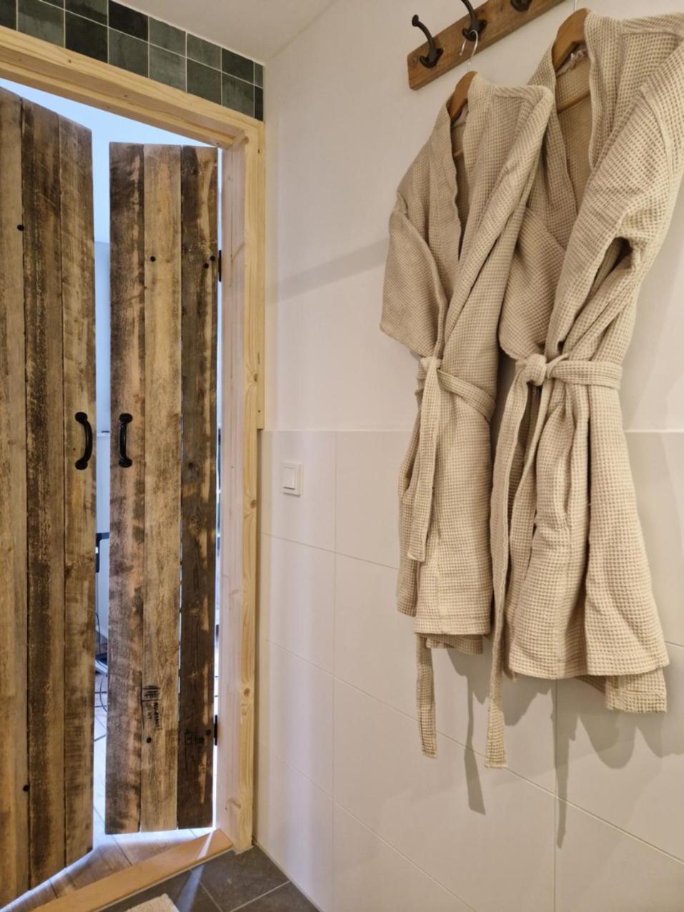 Benb Op De Vleet Vrijstaande Accommodatie Plantage Centrum エクステリア 写真